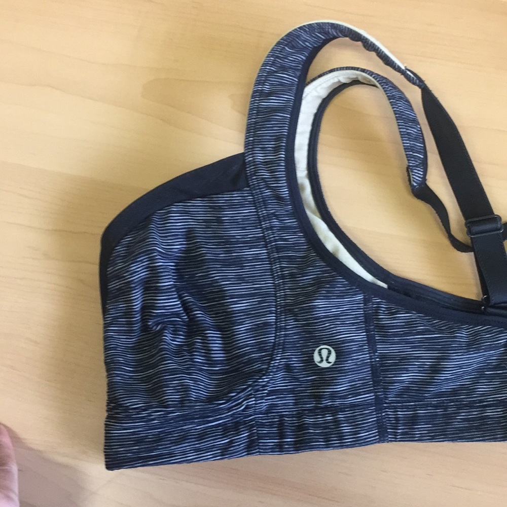 Lululemon bra 32DD